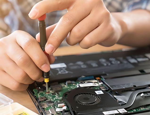 Khi thay main laptop, cần lưu ý những gì
